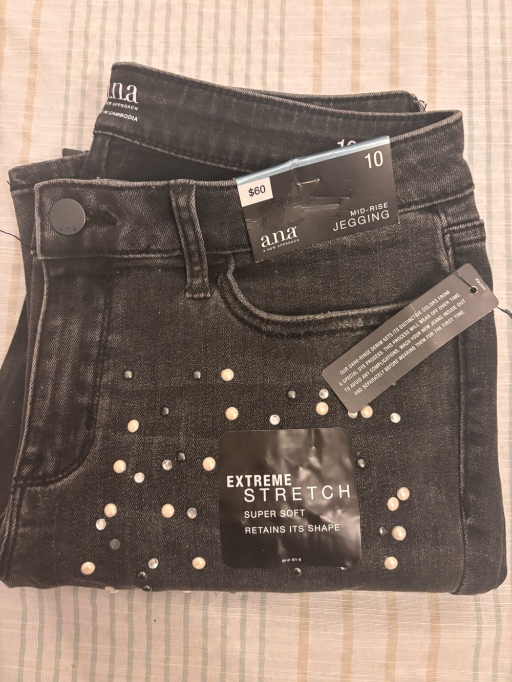 a.n.a Black Mid-Rise Studded Jeggings with Accent Pearls NWT